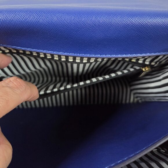 JustFab Crossbody Purse - Picture 10 of 14